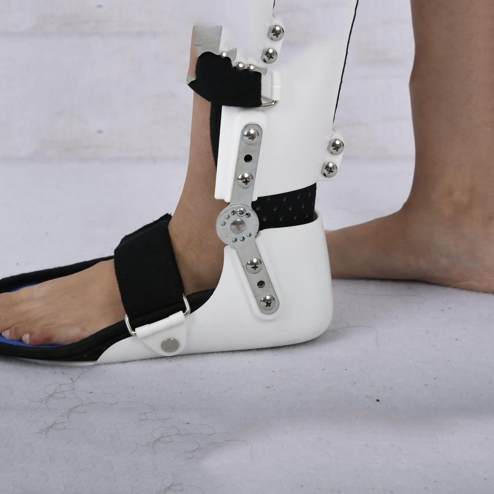 Penyangga Fiksasi Sendi Pinggu - Knee Support Brace ulasan dan harga
